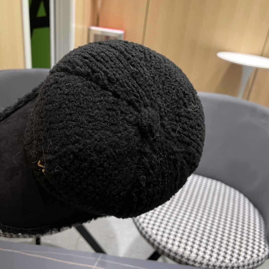 上新！路易威登 LouisVuitton 😍新款LV棒球帽，秋冬新款高端大气，百搭款🤗男女通用