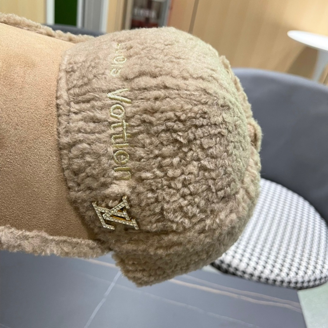 上新！路易威登 LouisVuitton 😍新款LV棒球帽，秋冬新款高端大气，百搭款🤗男女通用