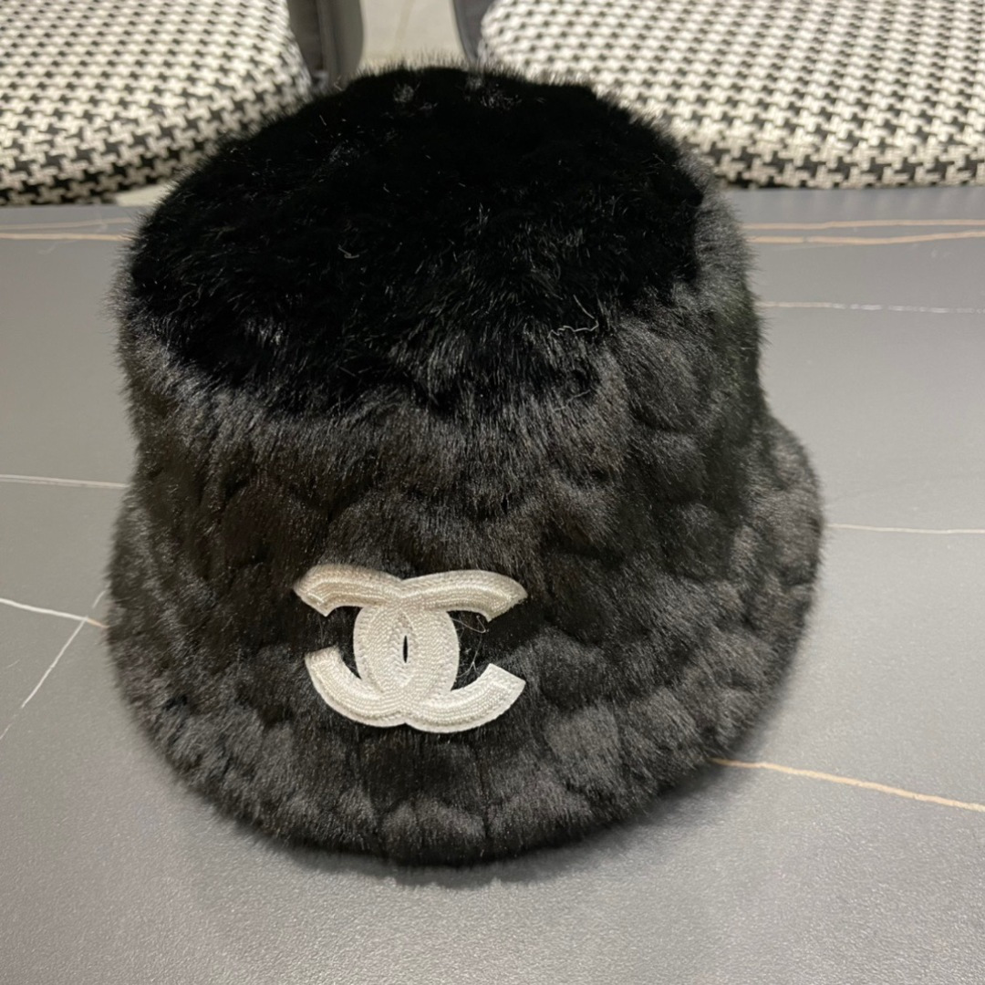 NO:220332,Chanel Chanel new Chanel Logo cashmere wool thickened warm style fisherman hat high-end internet celebrity Korean version hat fisherman hat baseball hat knit hat, hat, chanel, chanel, espadrilles, hats19860909香奈儿Chanel 新款香奈儿Logo羊绒羊毛加厚保暖款 渔夫帽高级网红韩版帽子帽子渔夫帽棒球帽针织帽,帽子,chanel,chanel,espadrilles,hats,hat