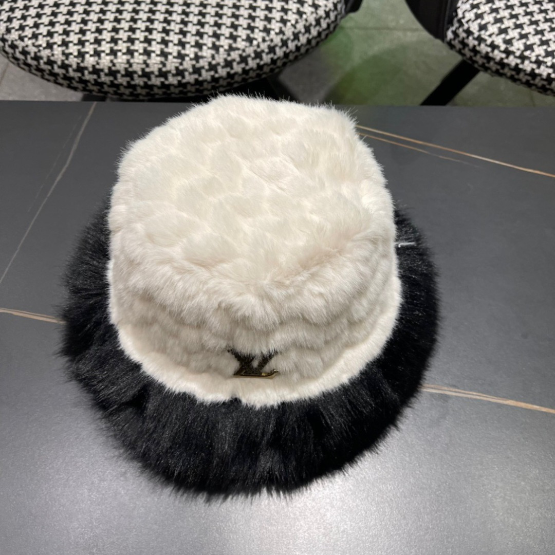 LV路易威登秋冬毛绒渔夫帽 完美版型，对格精准无误，男女适用