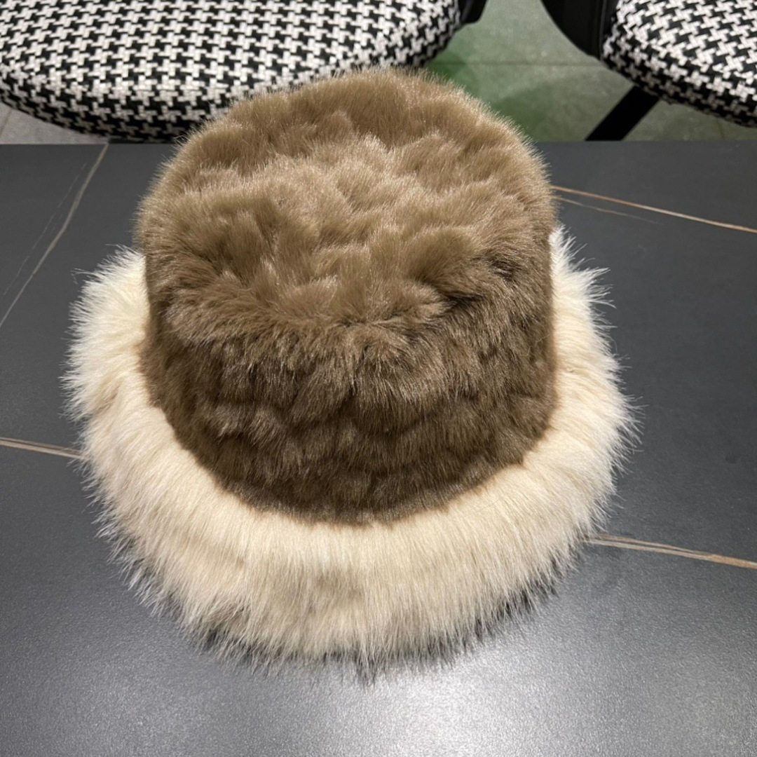 LV路易威登秋冬毛绒渔夫帽 完美版型，对格精准无误，男女适用