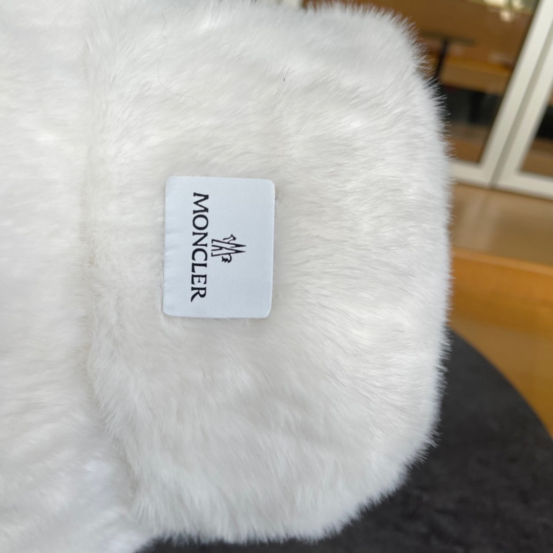 MONCLER蒙口加绒加厚渔夫帽子女秋冬保暖盆帽潮