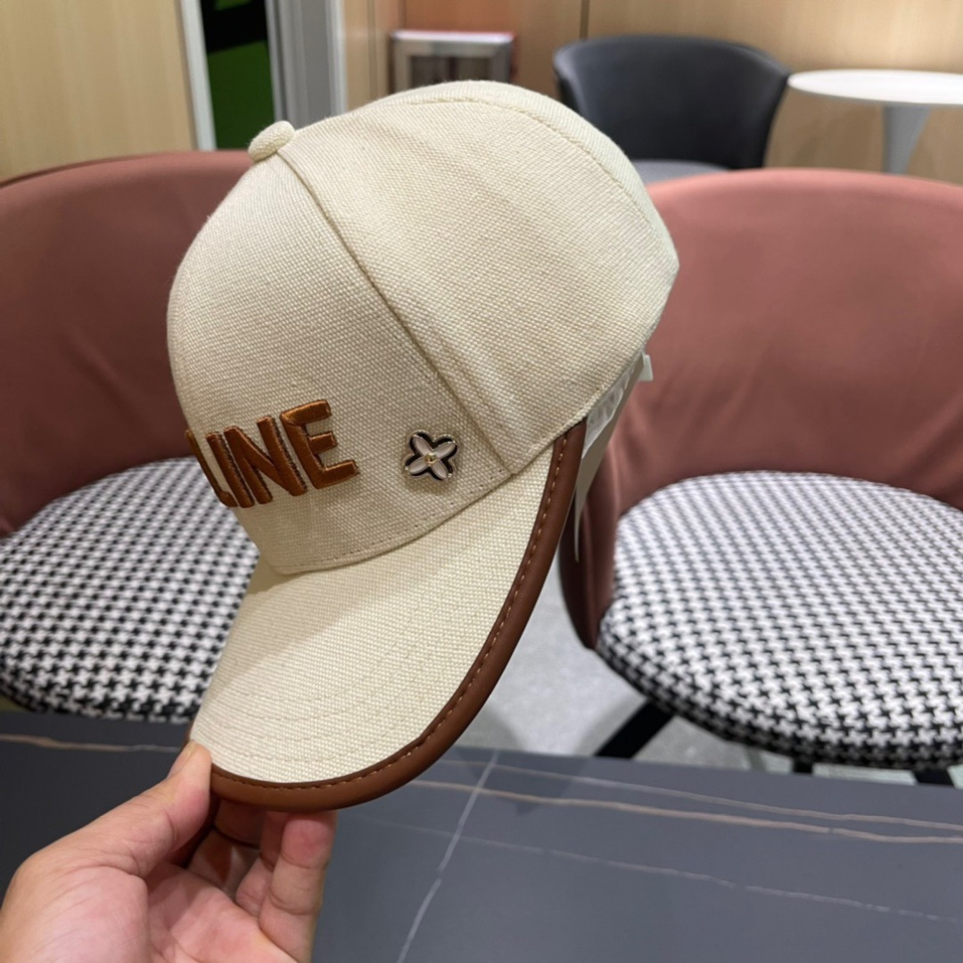 💛【CELINE赛琳】春夏款棒球帽🧢，出街必备超好搭配，赶紧入手！