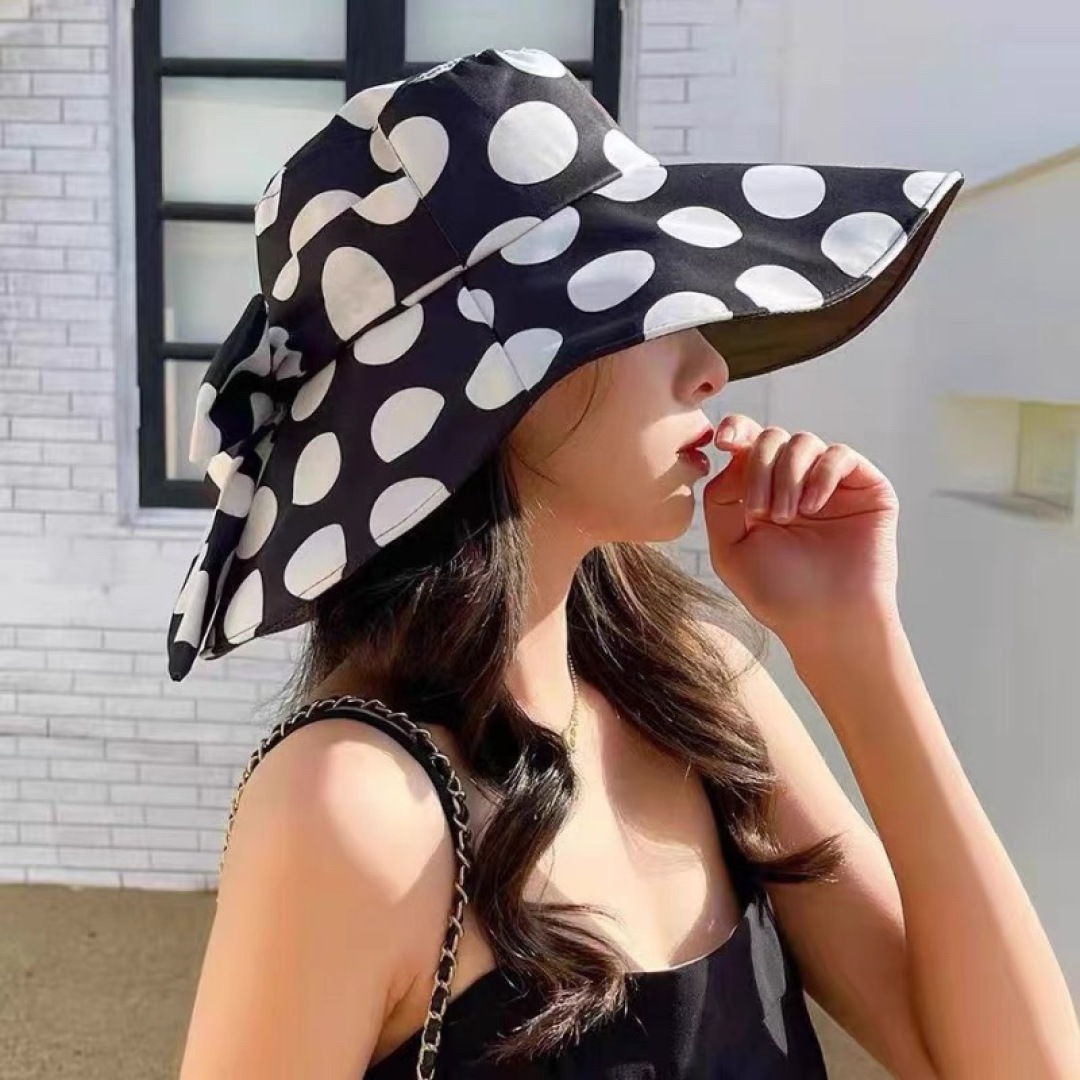 NO:227662,[PRADA] New polka dot triangle fisherman hat, big brand model is super easy to match, hurry up and buy it!  Hat Straw Hat Fisherman Hat Baseball Hat, Hats, Prada, Prada, espadrilles, hats19860909【PRADA普拉达】新款波点三角标渔夫帽,大牌款超好搭配,赶紧入手！帽子草帽渔夫帽棒球帽,帽子,prada,prada,espadrilles,hats,hat