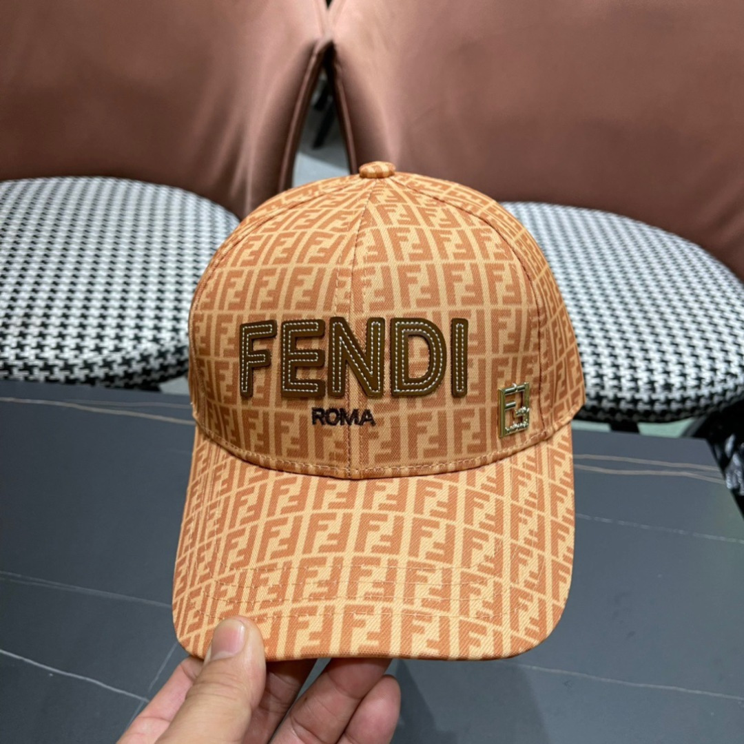  新款出货，Fendi（芬迪）新款原单棒球帽，专柜常年热卖款，口碑极佳，11开模订制轻盈透气！质量超赞，