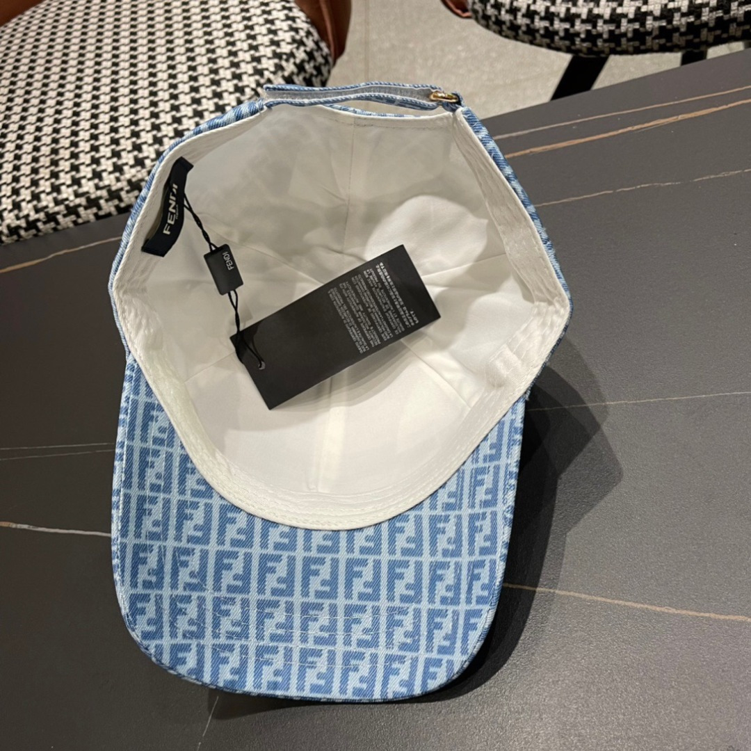  新款出货，Fendi（芬迪）新款原单棒球帽，专柜常年热卖款，口碑极佳，11开模订制轻盈透气！质量超赞，