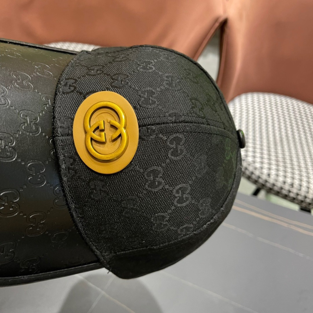  Gucci(古奇)春夏新款原单棒球帽， 11开模订制，原版帆布料+头层牛皮，代购热门，男女可用百搭款，