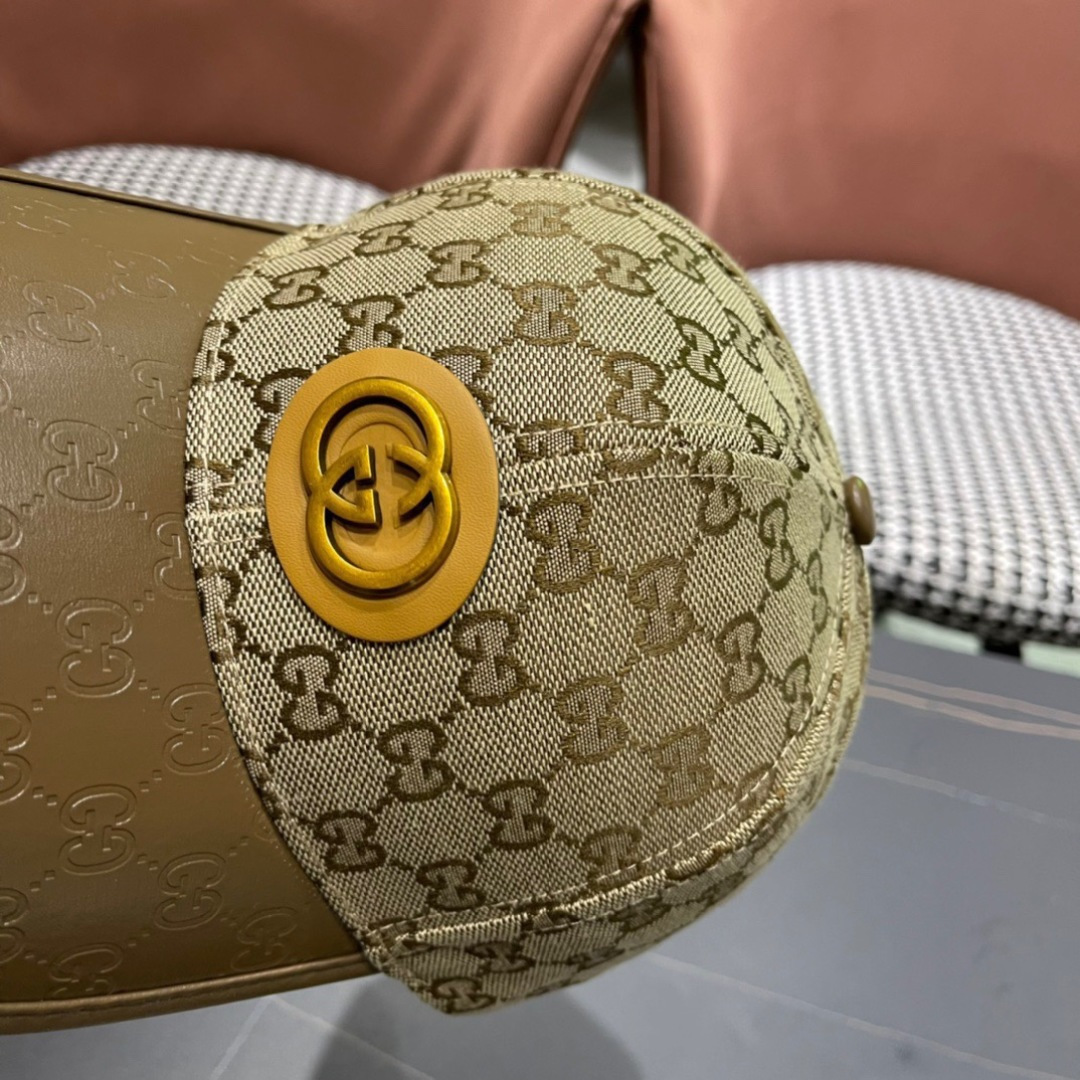  Gucci(古奇)春夏新款原单棒球帽， 11开模订制，原版帆布料+头层牛皮，代购热门，男女可用百搭款，