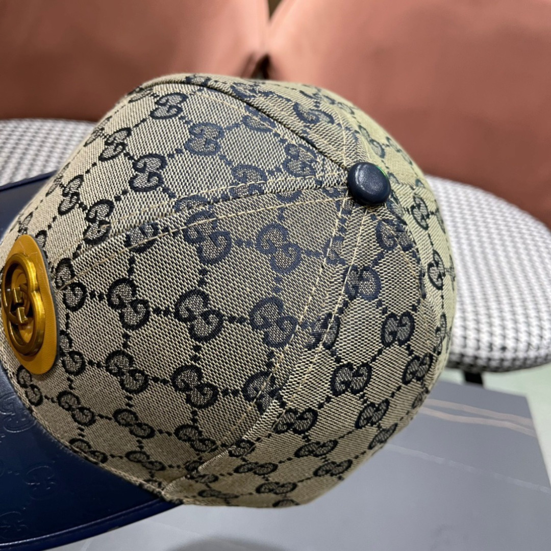  Gucci(古奇)春夏新款原单棒球帽， 11开模订制，原版帆布料+头层牛皮，代购热门，男女可用百搭款，