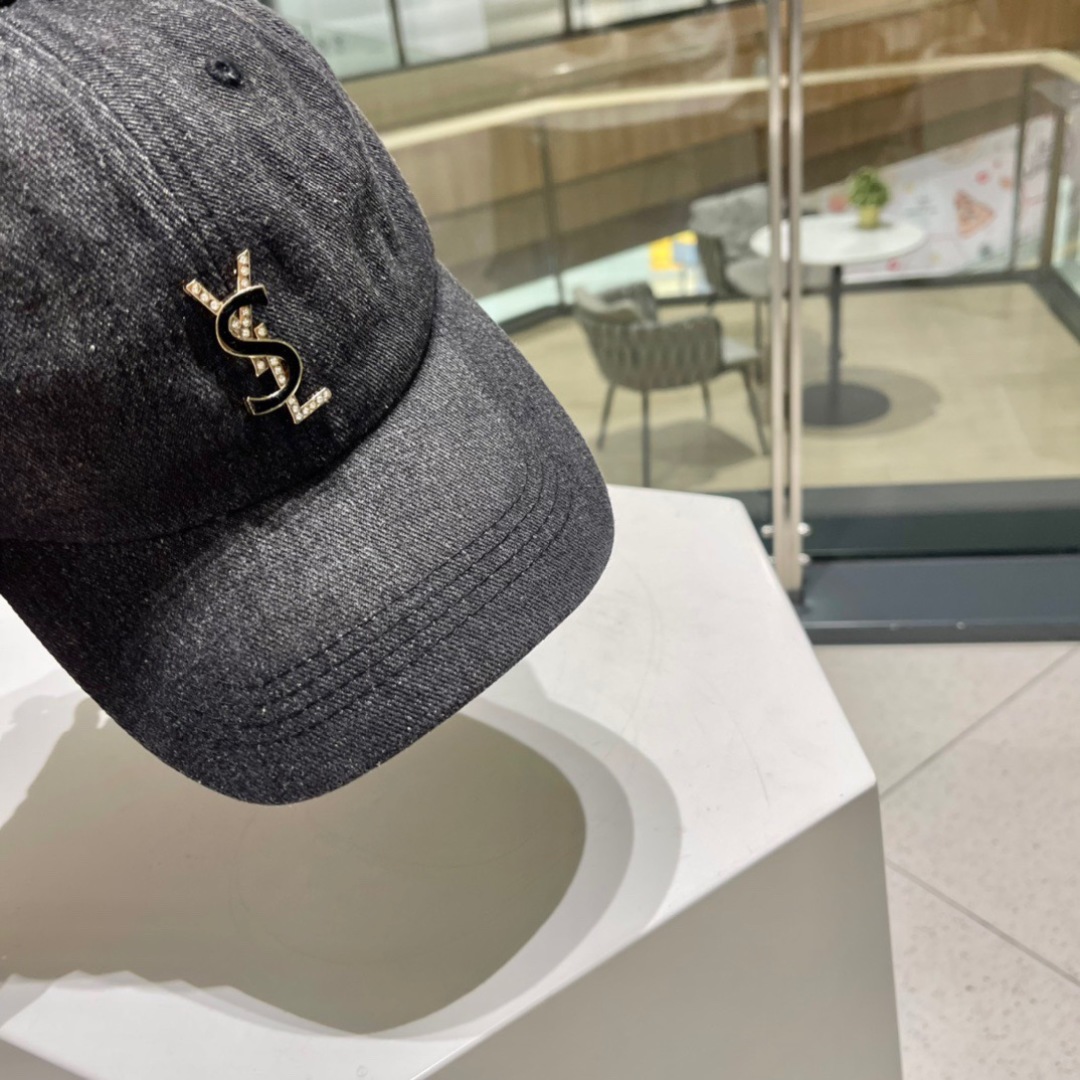  【yak圣罗兰】2023新款棒球帽，新款出货，大牌款超好搭配，赶紧入手！
