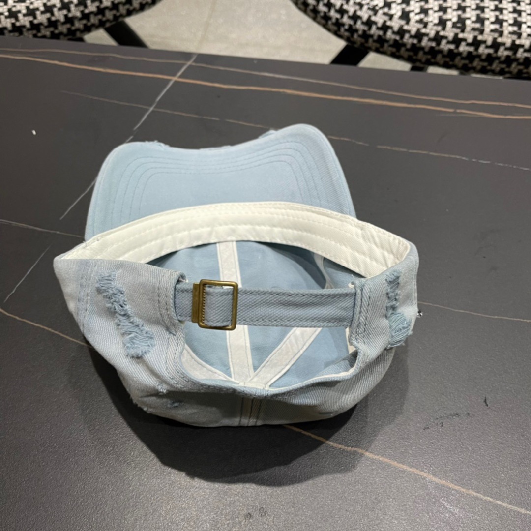 🧢普拉达Prada潮人三角标棒球帽简约帅气~男女同款超酷时尚街头风 帽型极好