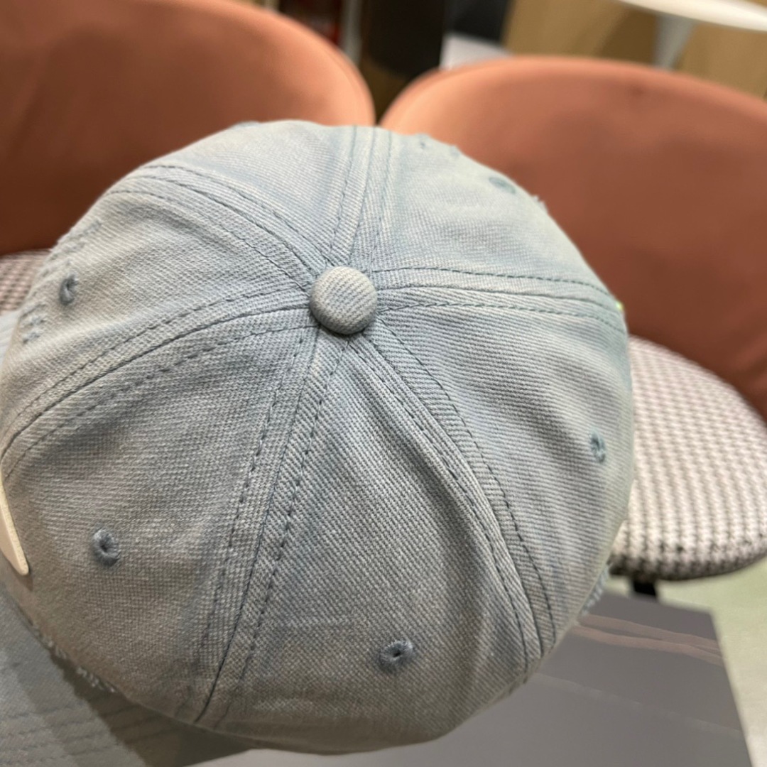 🧢普拉达Prada潮人三角标棒球帽简约帅气~男女同款超酷时尚街头风 帽型极好