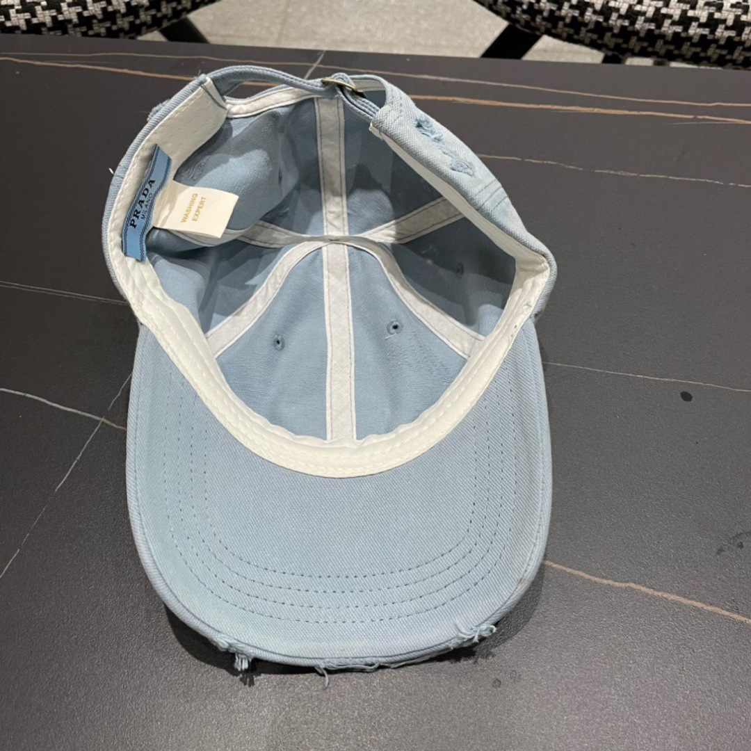 🧢普拉达Prada潮人三角标棒球帽简约帅气~男女同款超酷时尚街头风 帽型极好