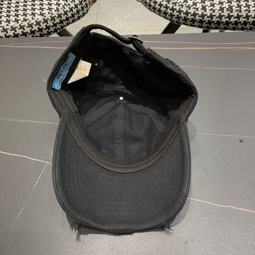 🧢普拉达Prada潮人三角标棒球帽简约帅气~男女同款超酷时尚街头风 帽型极好