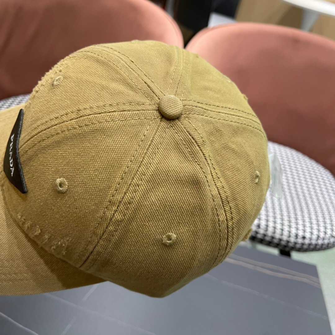 🧢普拉达Prada潮人三角标棒球帽简约帅气~男女同款超酷时尚街头风 帽型极好