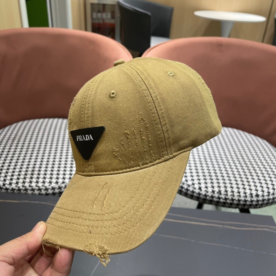 🧢普拉达Prada潮人三角标棒球帽简约帅气~男女同款超酷时尚街头风 帽型极好