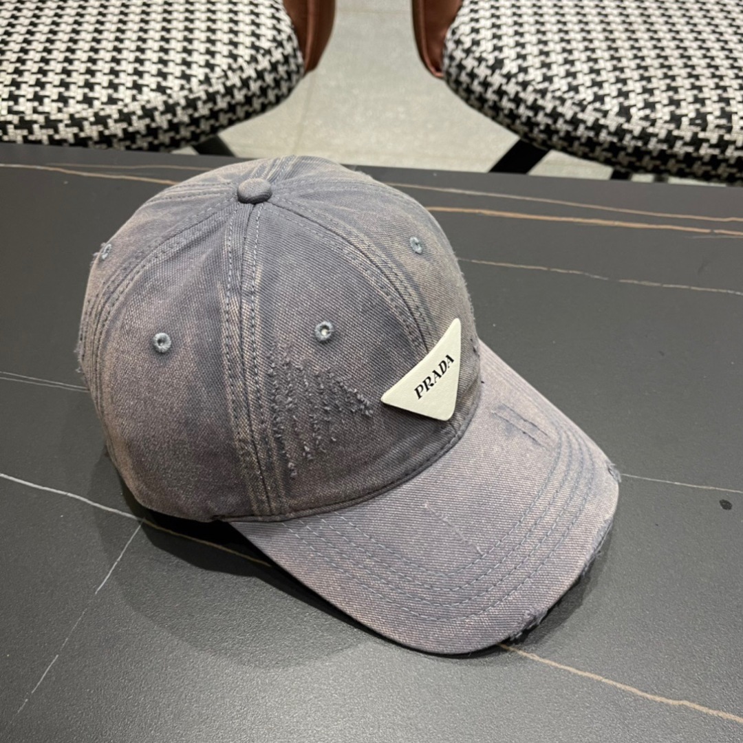 🧢普拉达Prada潮人三角标棒球帽简约帅气~男女同款超酷时尚街头风 帽型极好