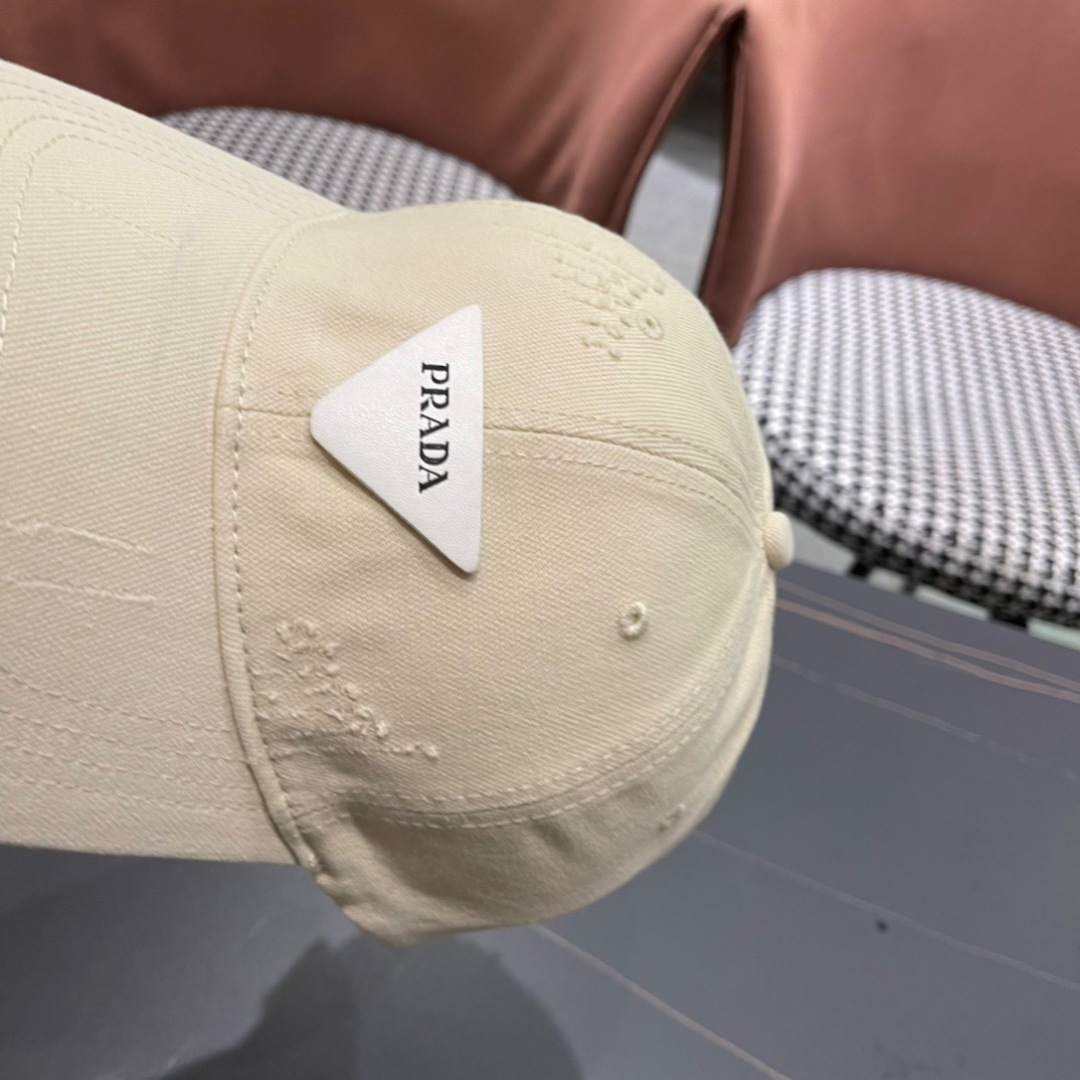 🧢普拉达Prada潮人三角标棒球帽简约帅气~男女同款超酷时尚街头风 帽型极好
