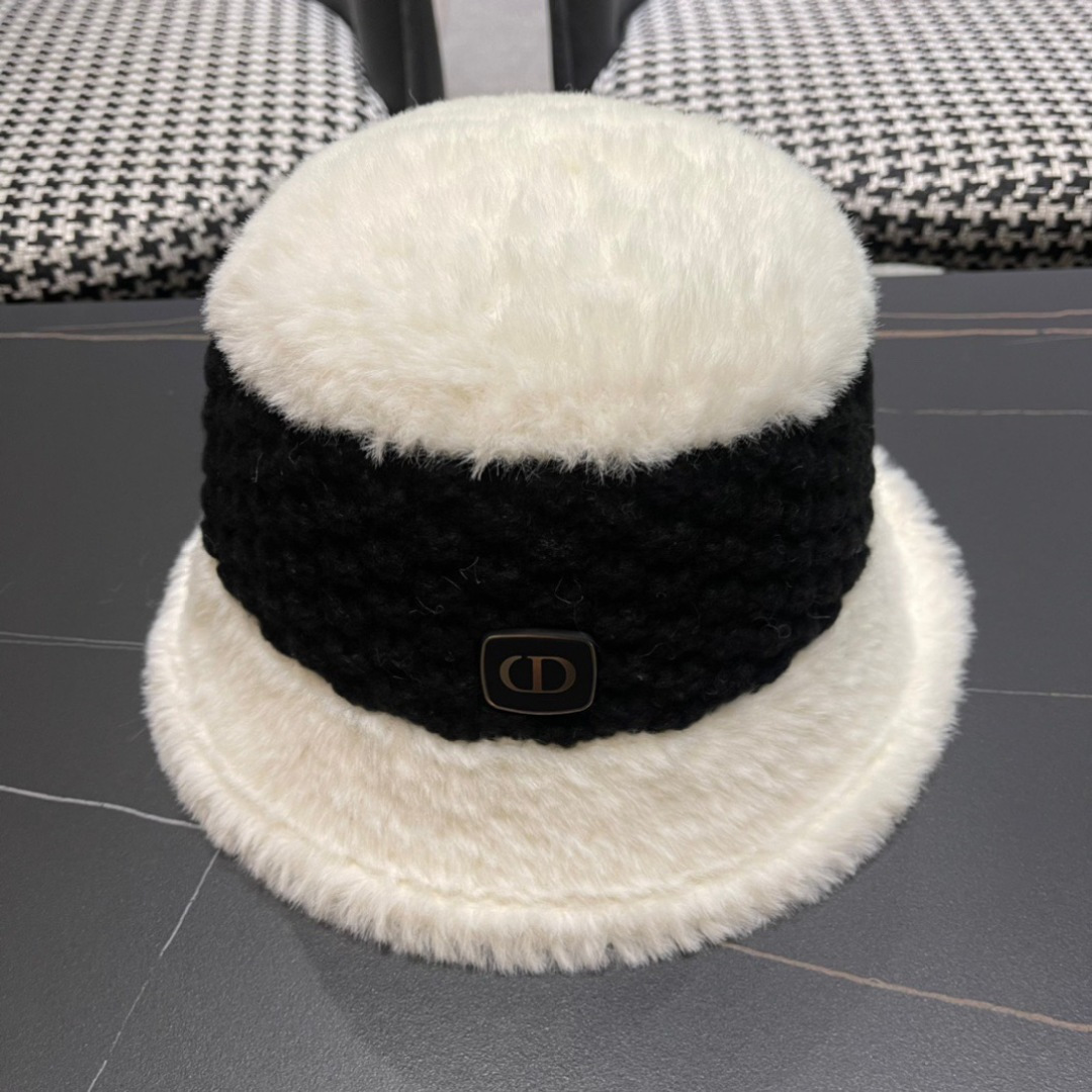 NO:580308,Dior DIOR simple knitted fisherman hat women's autumn and winter plush bucket hat hat fisherman hat baseball cap knitted hat, hat, dior, dior, espadrilles, hats19860909迪奥DIOR简约针织渔夫帽子女秋冬毛绒水桶帽帽子渔夫帽棒球帽针织帽,帽子,dior,dior,espadrilles,hats,hat