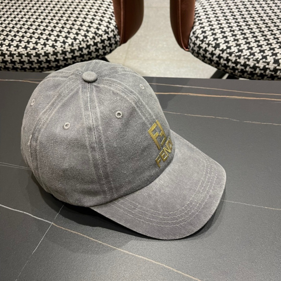  Fendi（芬迪）2024新款棒球帽， 双F提花口碑极佳，轻盈透气！质量超赞，基础头围56，贴片可调节