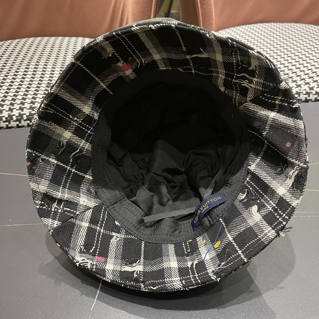 lv路易威登韩版破洞格纹渔夫鞋，女休闲百搭显脸小盆帽