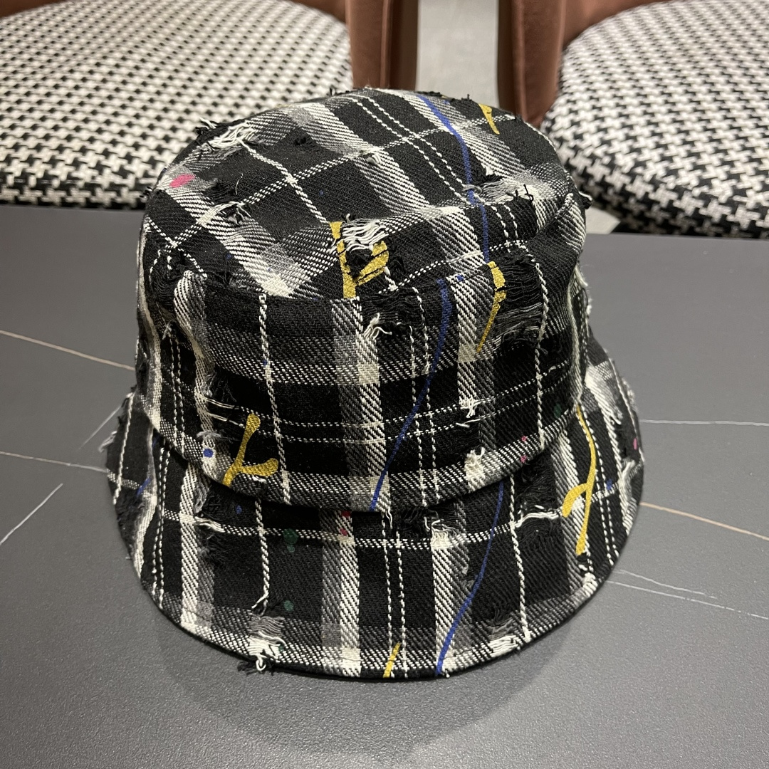 lv路易威登韩版破洞格纹渔夫鞋，女休闲百搭显脸小盆帽