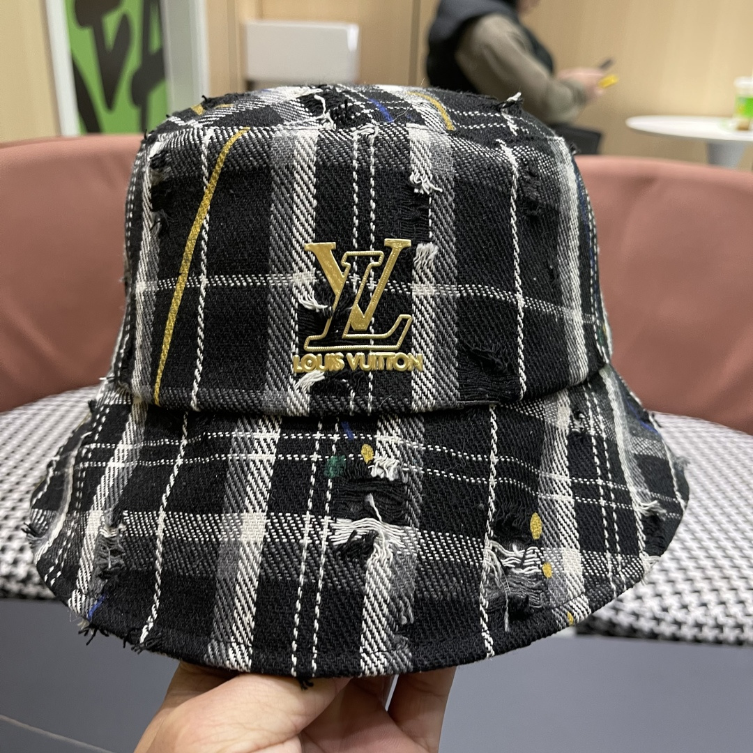 lv路易威登韩版破洞格纹渔夫鞋，女休闲百搭显脸小盆帽