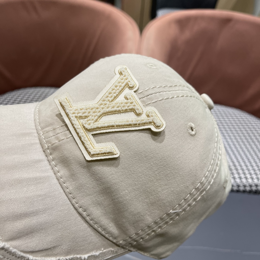  LV 路易威登2025新款经典休闲潮流款简约棒球帽🧢日韩风格，随便搭配都超好看！出门旅游，绝对要入手的