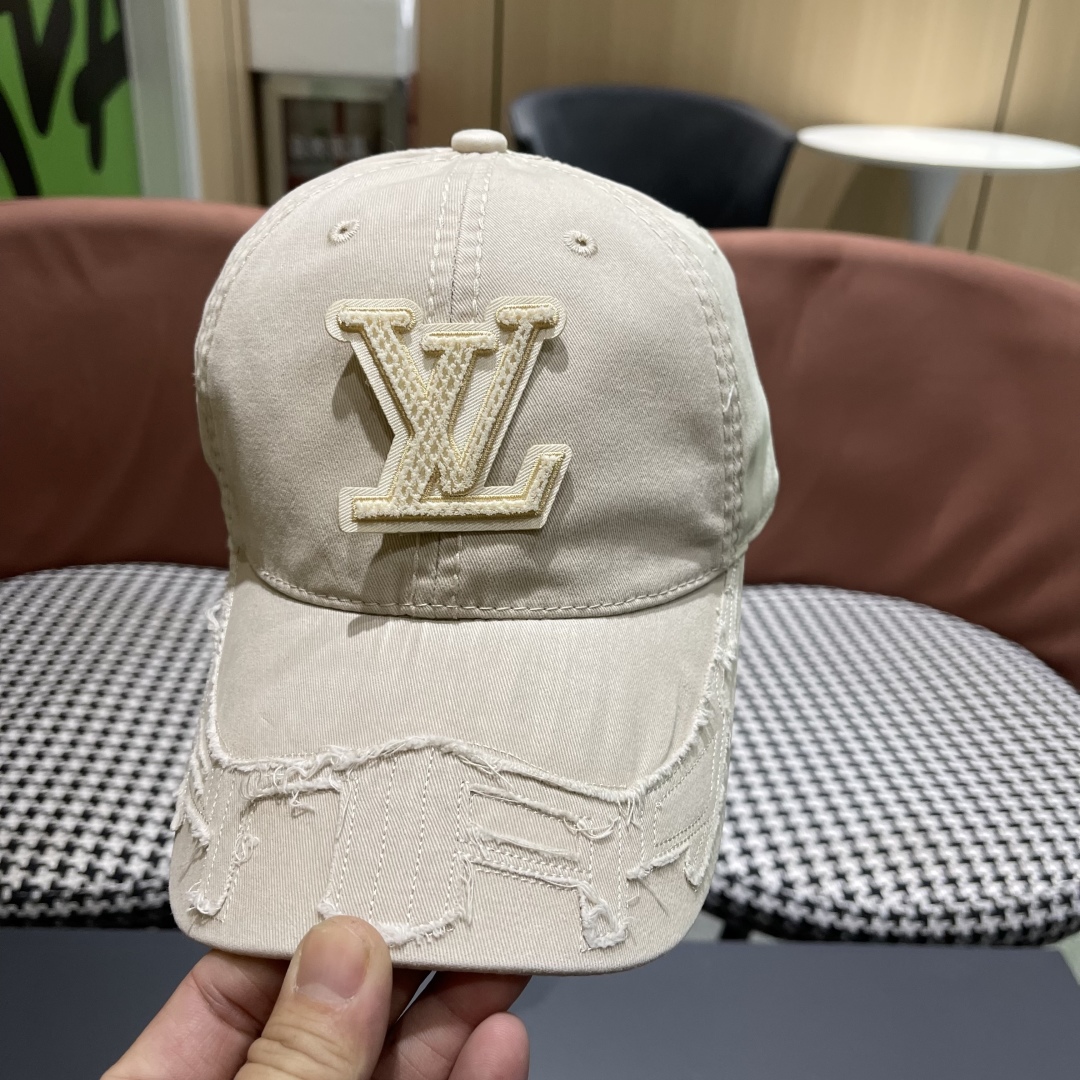  LV 路易威登2025新款经典休闲潮流款简约棒球帽🧢日韩风格，随便搭配都超好看！出门旅游，绝对要入手的