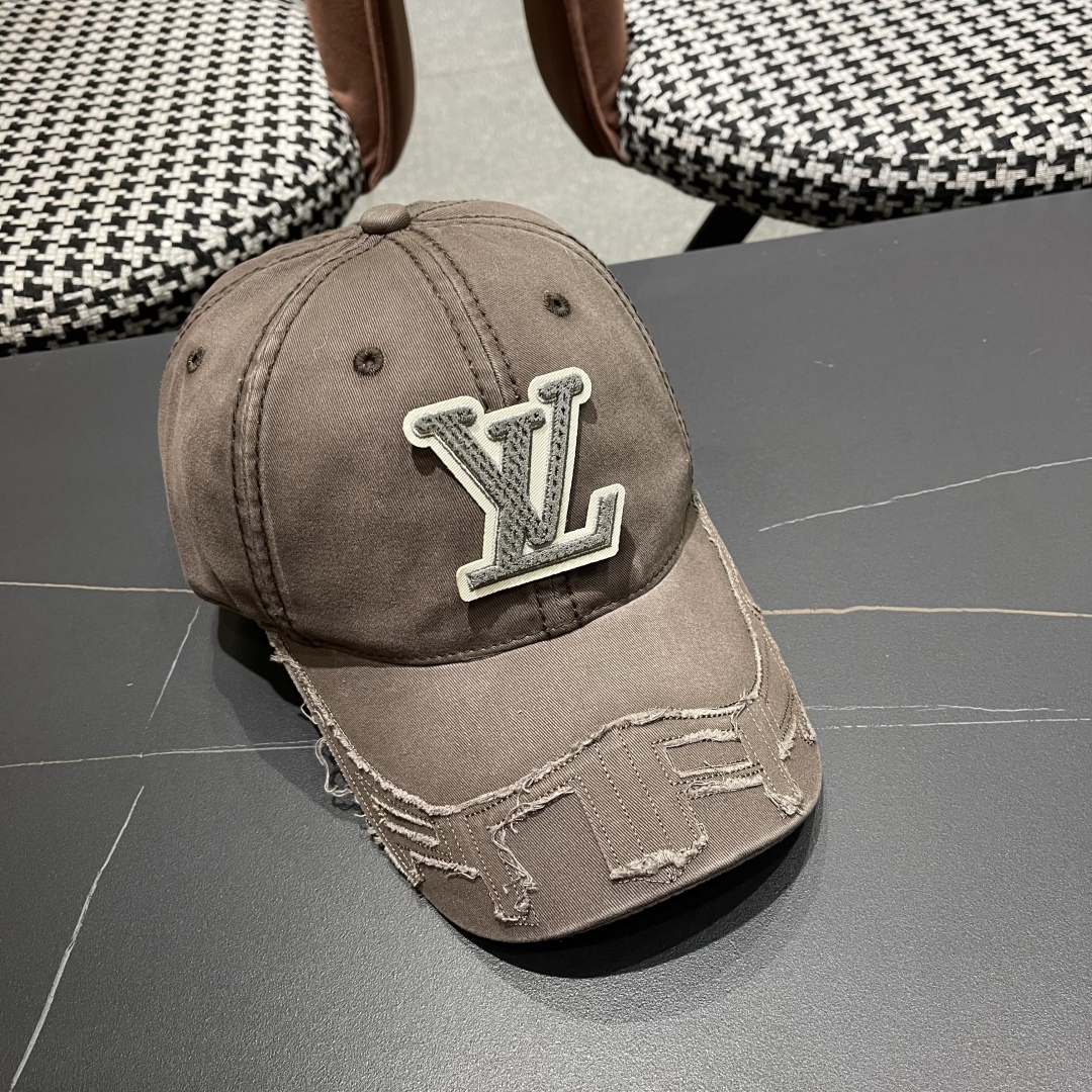  LV 路易威登2025新款经典休闲潮流款简约棒球帽🧢日韩风格，随便搭配都超好看！出门旅游，绝对要入手的