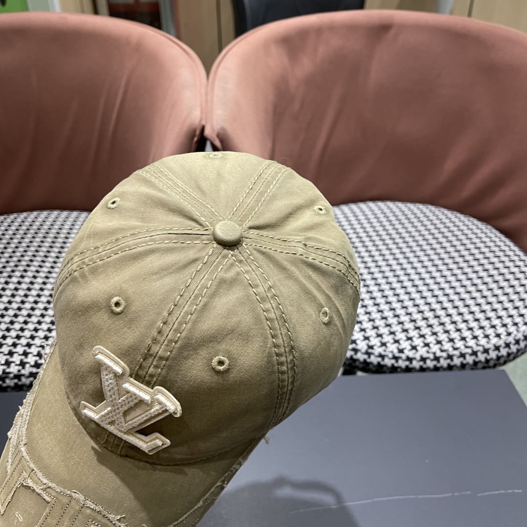  LV 路易威登2025新款经典休闲潮流款简约棒球帽🧢日韩风格，随便搭配都超好看！出门旅游，绝对要入手的