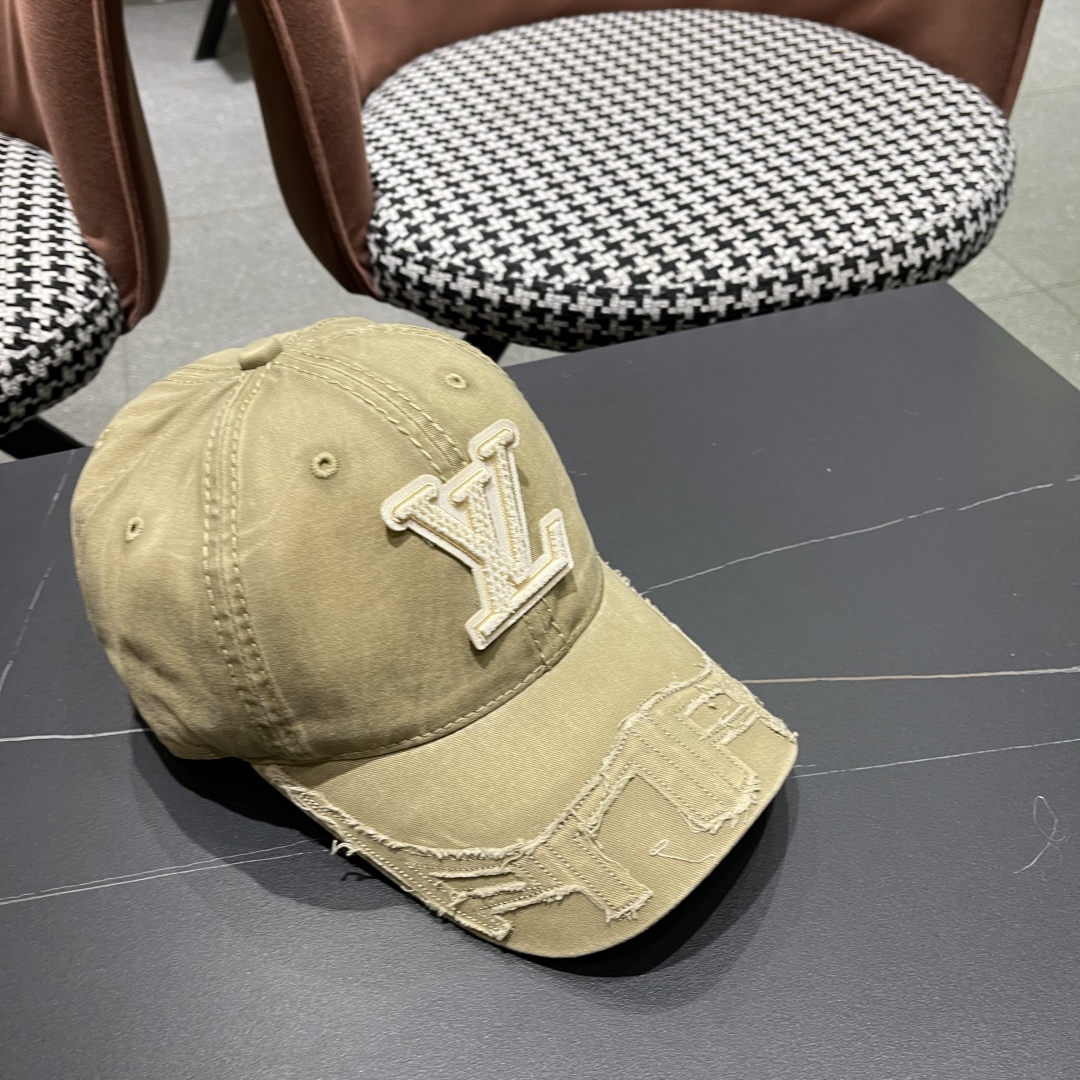  LV 路易威登2025新款经典休闲潮流款简约棒球帽🧢日韩风格，随便搭配都超好看！出门旅游，绝对要入手的