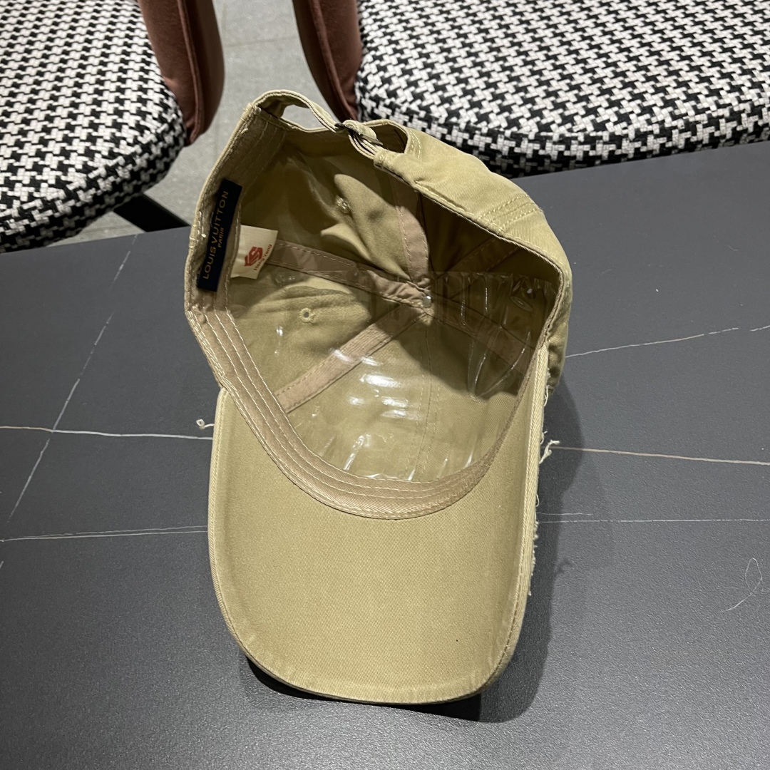  LV 路易威登2025新款经典休闲潮流款简约棒球帽🧢日韩风格，随便搭配都超好看！出门旅游，绝对要入手的