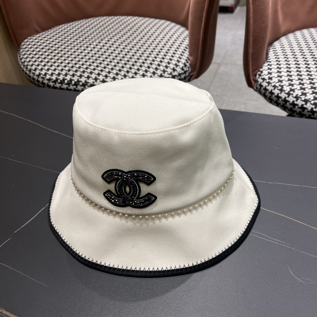 NO:227734,Chanel is popular in the whole network, the new pearl chain bow fisherman hat is here, it is super small in appearance, the famous French style, foldable storage hat, straw hat, fisherman hat baseball hat, hat, chanel, espadrilles, hats19860909香奈儿火爆全网春夏新款珍珠链条蝴蝶结渔夫帽来啦,超级显脸小,名媛法式风,可折叠收纳帽子草帽渔夫帽棒球帽,帽子,chanel,espadrilles,hats,hat