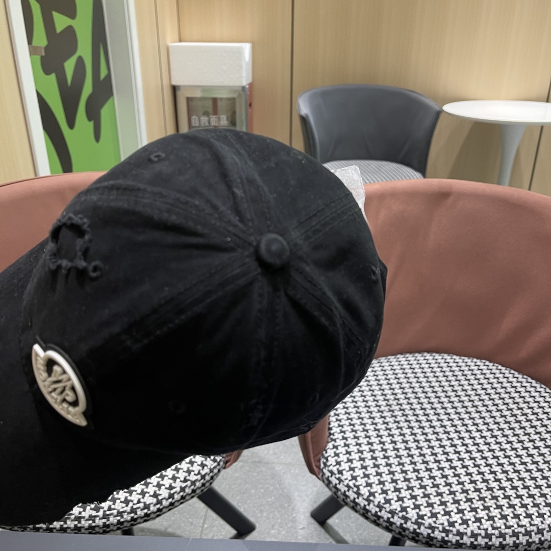  蒙口Moncler🆕春款新款个性棒球帽，高品质透气性巨佳，四季佩戴款
高颜值时尚单品！
男女同款
