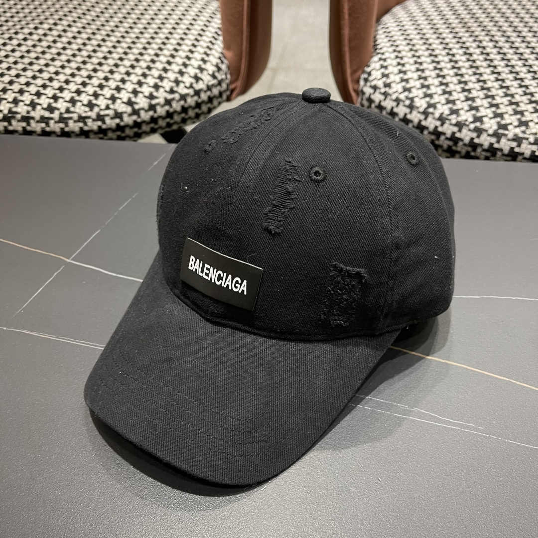  巴黎世家Balenciaga🧢棒球帽♥️质量非常棒👍休闲时尚🌼百搭款♥️男女同款！