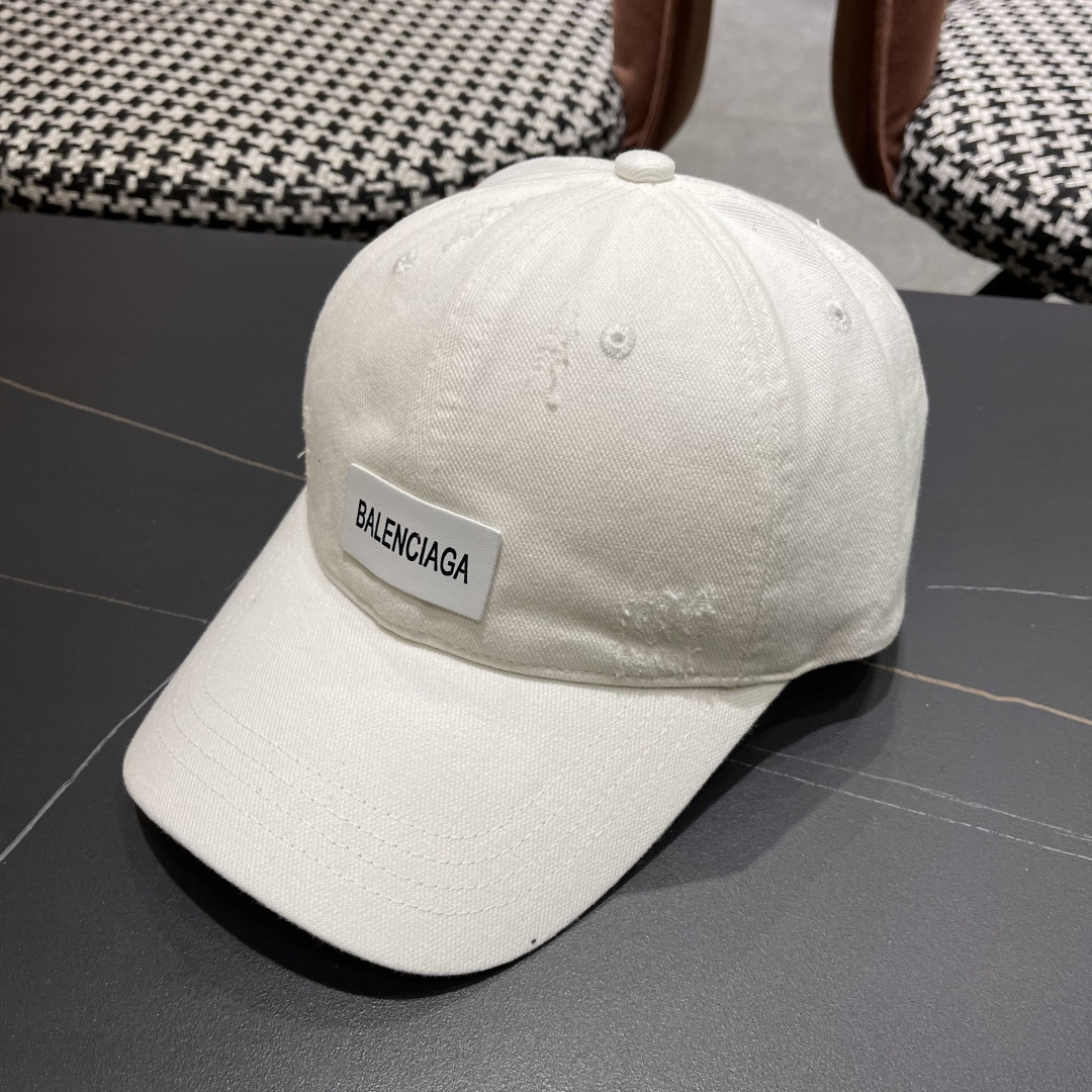  巴黎世家Balenciaga🧢棒球帽♥️质量非常棒👍休闲时尚🌼百搭款♥️男女同款！