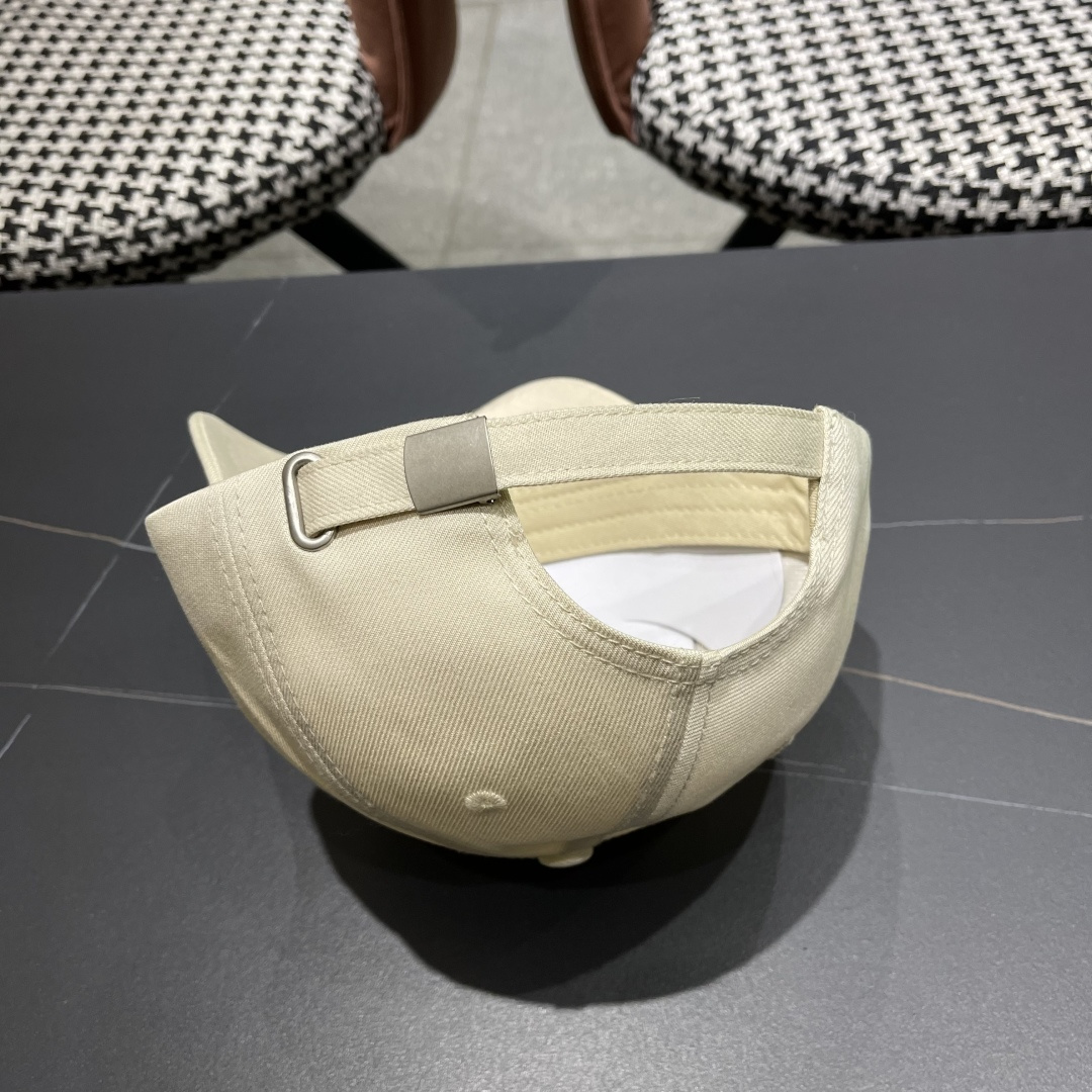 💛【CELINE赛琳】2025新款简约棒球帽，新款出货，大牌款超好搭配，赶紧入手！