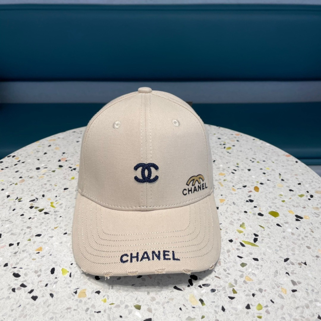 NO:362118,Chanel CHANEL four-season original single baseball cap, logo small fragrance classic simple, fashionable and casual design new product hat straw hat fisherman hat baseball hat knit hat, hat, chanel, chanel, espadrilles, hats香奈儿CHANEL 四季款原单棒球帽,logo小香经典简约,时尚休闲设计 跑量新品帽子草帽渔夫帽棒球帽针织帽,帽子,chanel,chanel,espadrilles,hats,hat