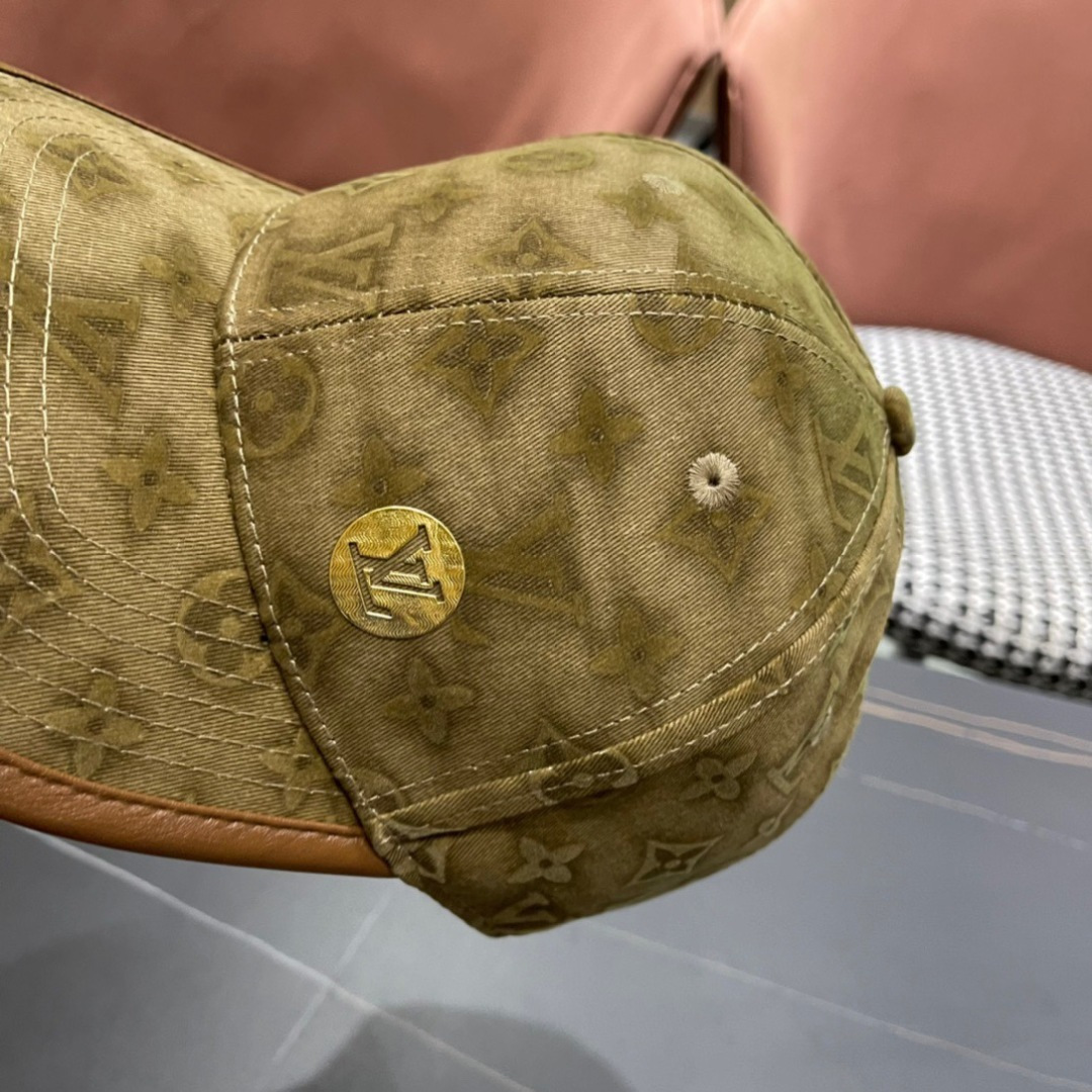  新款出货！LV路易威登新款原单棒球帽， 专柜11开模订制，轻盈透气！质量超赞，