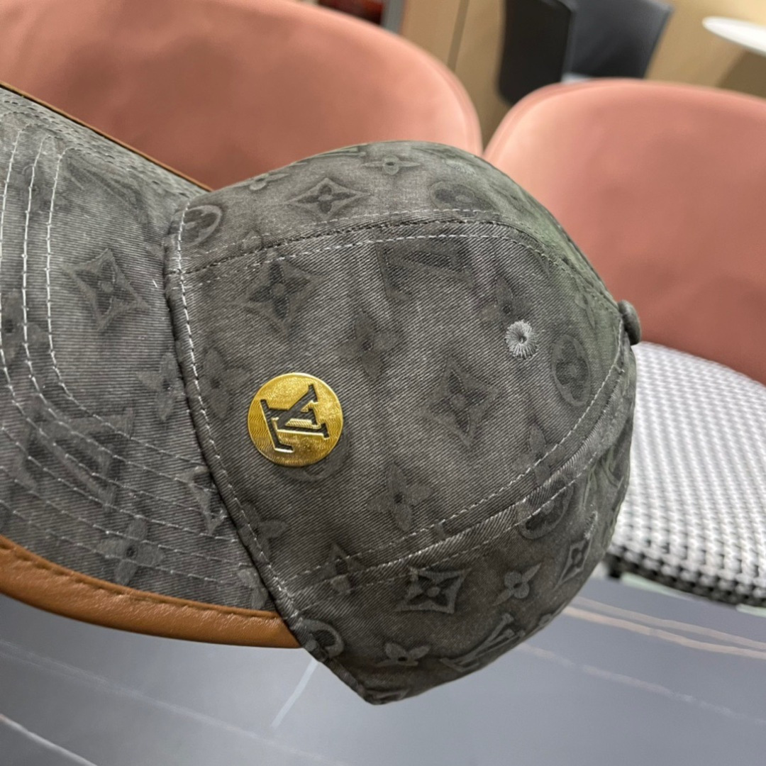  新款出货！LV路易威登新款原单棒球帽， 专柜11开模订制，轻盈透气！质量超赞，