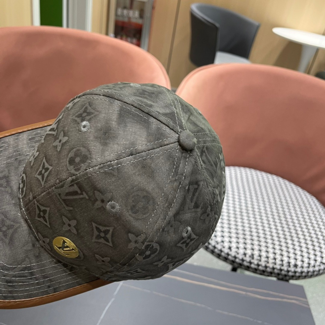  新款出货！LV路易威登新款原单棒球帽， 专柜11开模订制，轻盈透气！质量超赞，