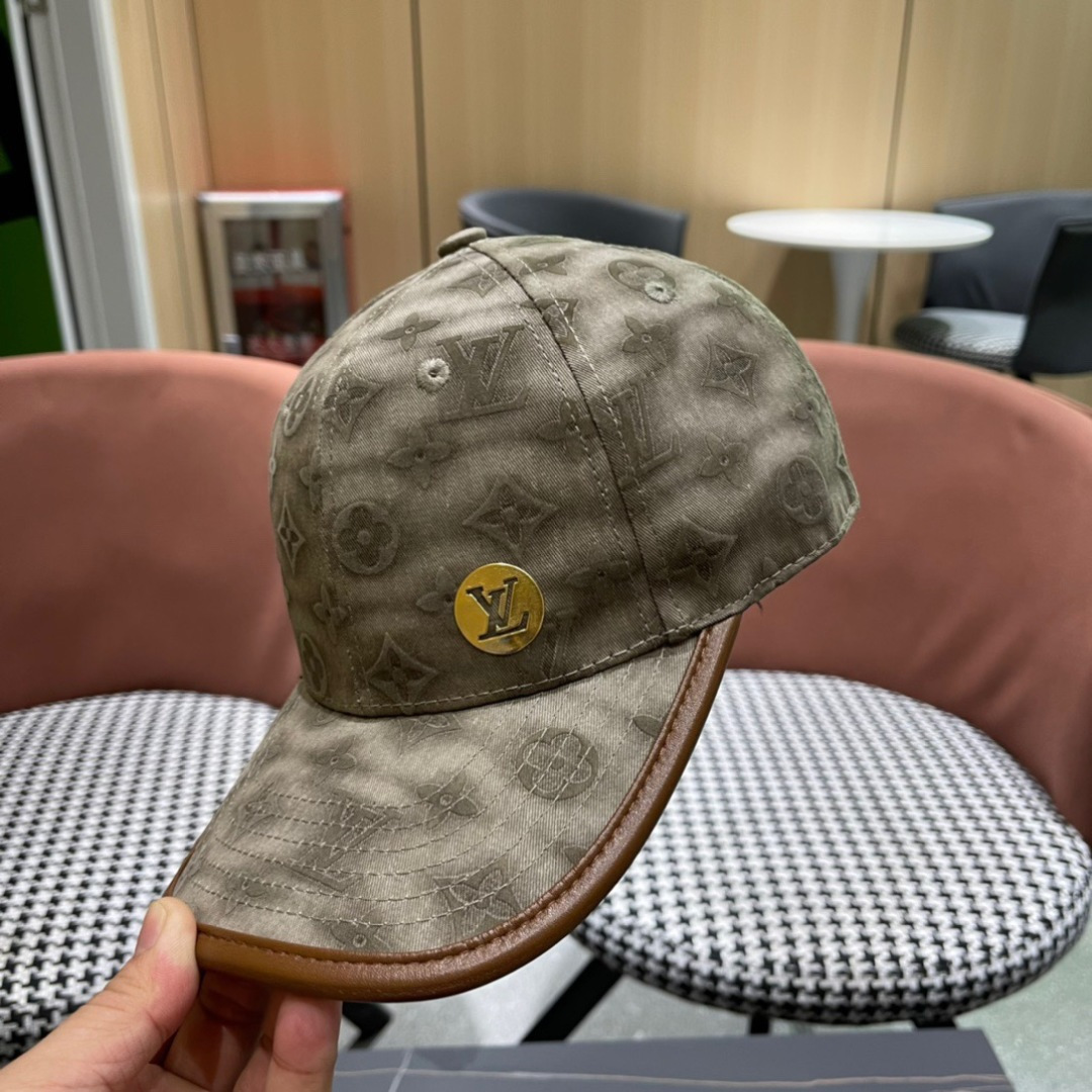  新款出货！LV路易威登新款原单棒球帽， 专柜11开模订制，轻盈透气！质量超赞，