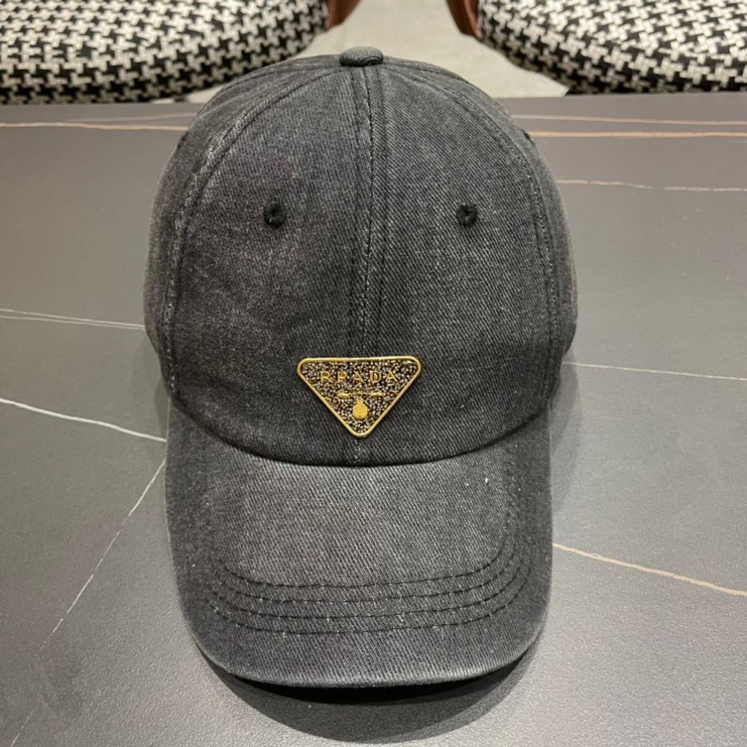 NO:362086,Prada Prada New classic triangle label denim baseball cap daily necessities perfect color, just right hat shape, just look good, everyone wears it, super quality hat, straw hat, fisherman hat, baseball hat, knit hat, prada, prada, espadrilles, hats普拉达prada 新款经典三角标牛仔棒球帽日常刚需 颜色完美 帽型正点 简直谁戴都好看质量超赞帽子草帽渔夫帽棒球帽针织帽,帽子,prada,prada,espadrilles,hats,hat