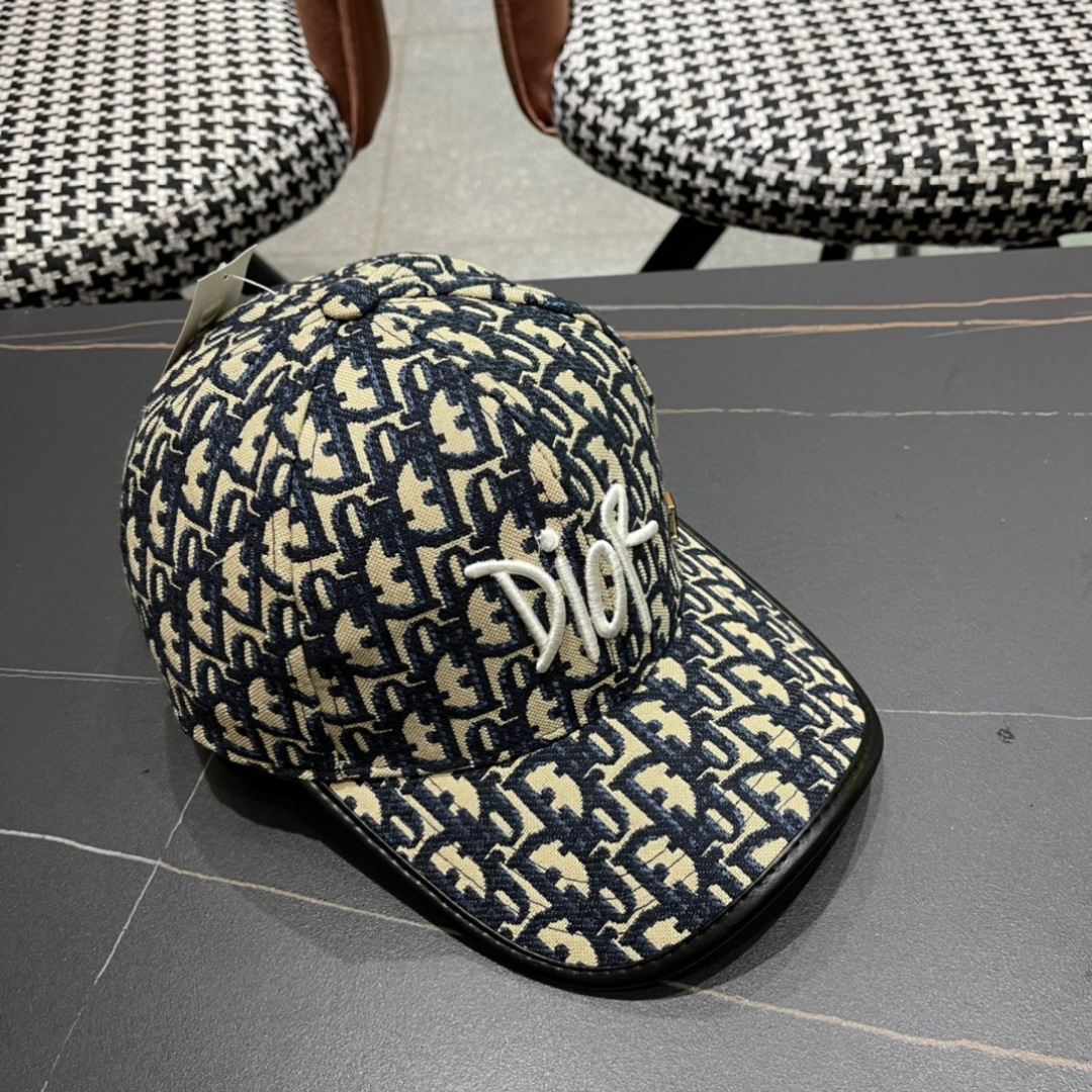  Dior迪奥新‮棒款‬球帽，原‮品单‬质，出街必备