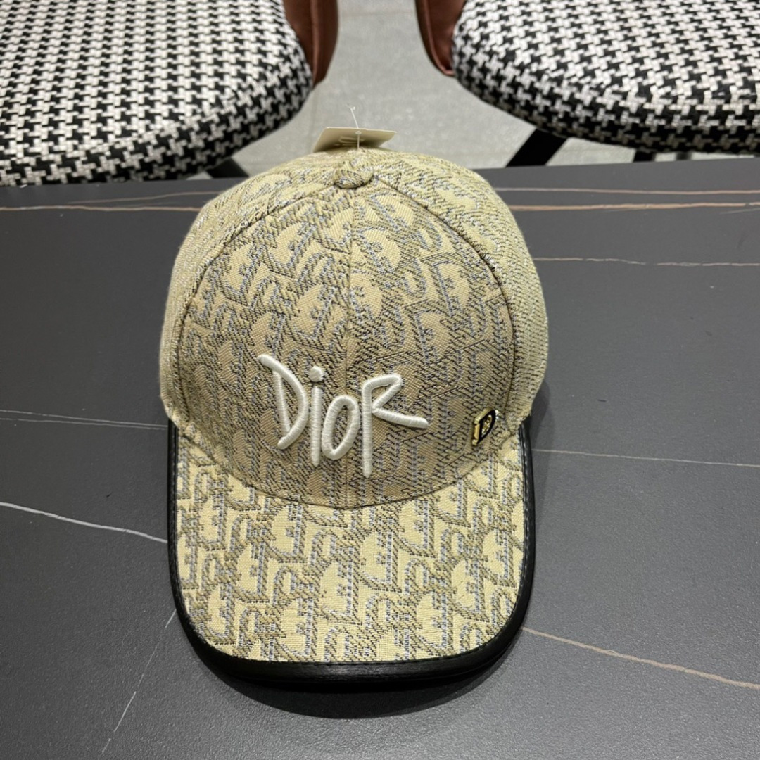  Dior迪奥新‮棒款‬球帽，原‮品单‬质，出街必备