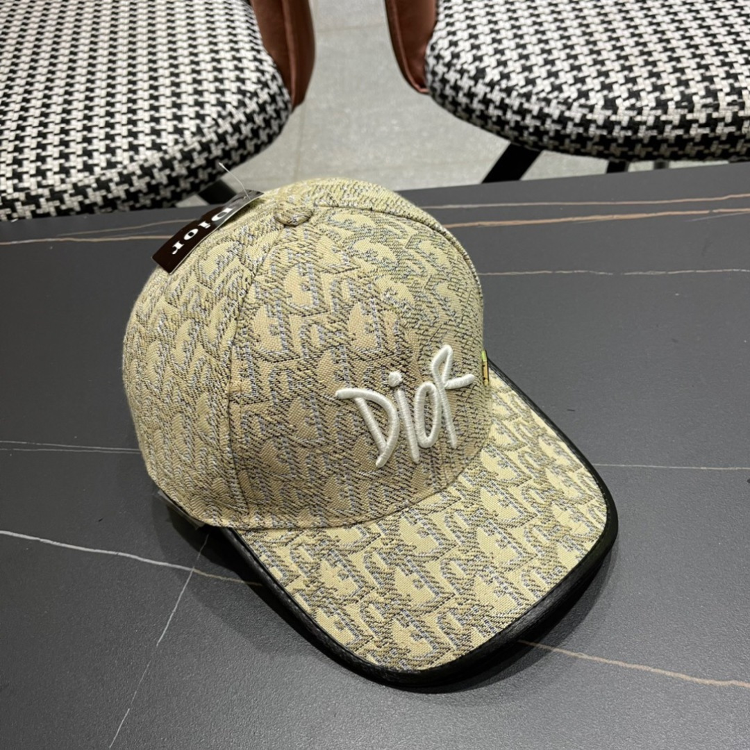  Dior迪奥新‮棒款‬球帽，原‮品单‬质，出街必备