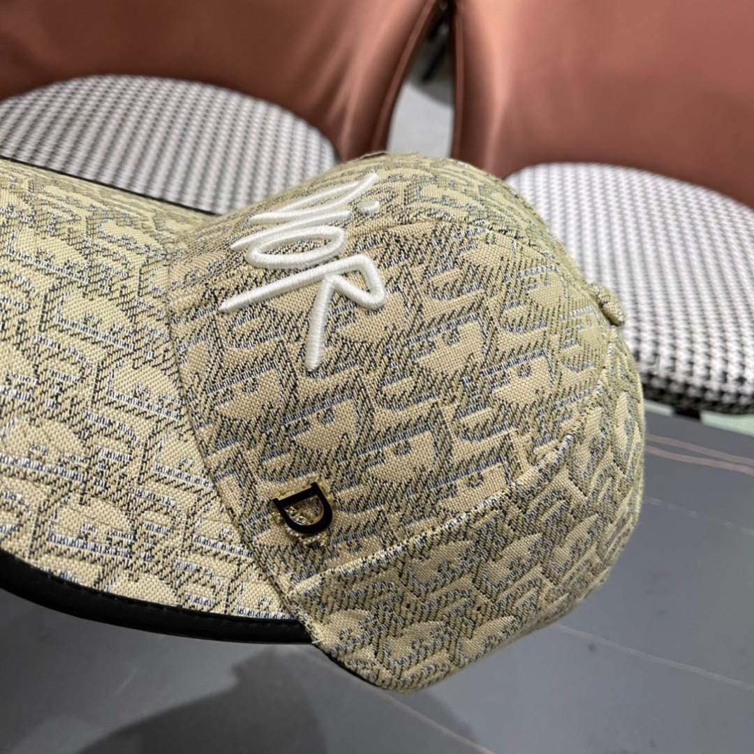  Dior迪奥新‮棒款‬球帽，原‮品单‬质，出街必备