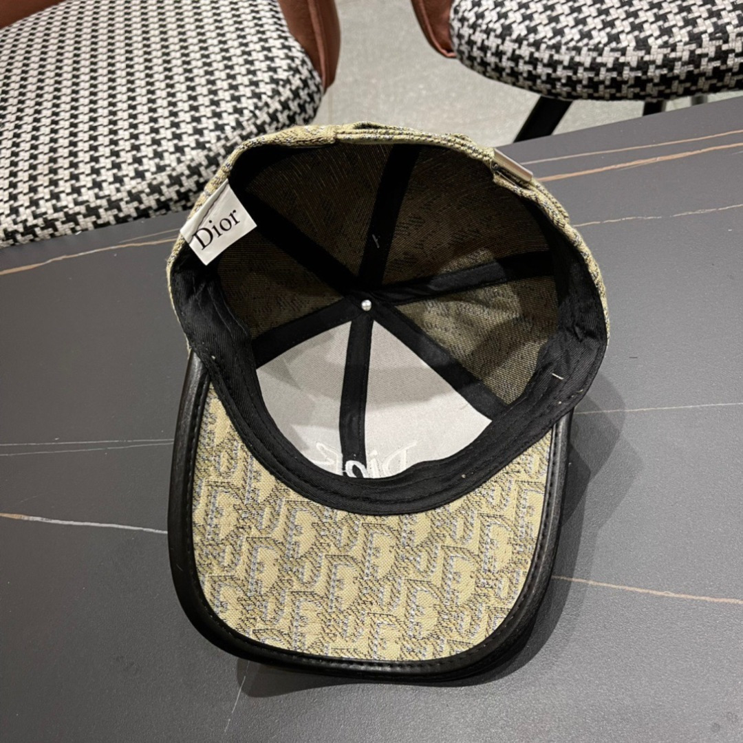  Dior迪奥新‮棒款‬球帽，原‮品单‬质，出街必备