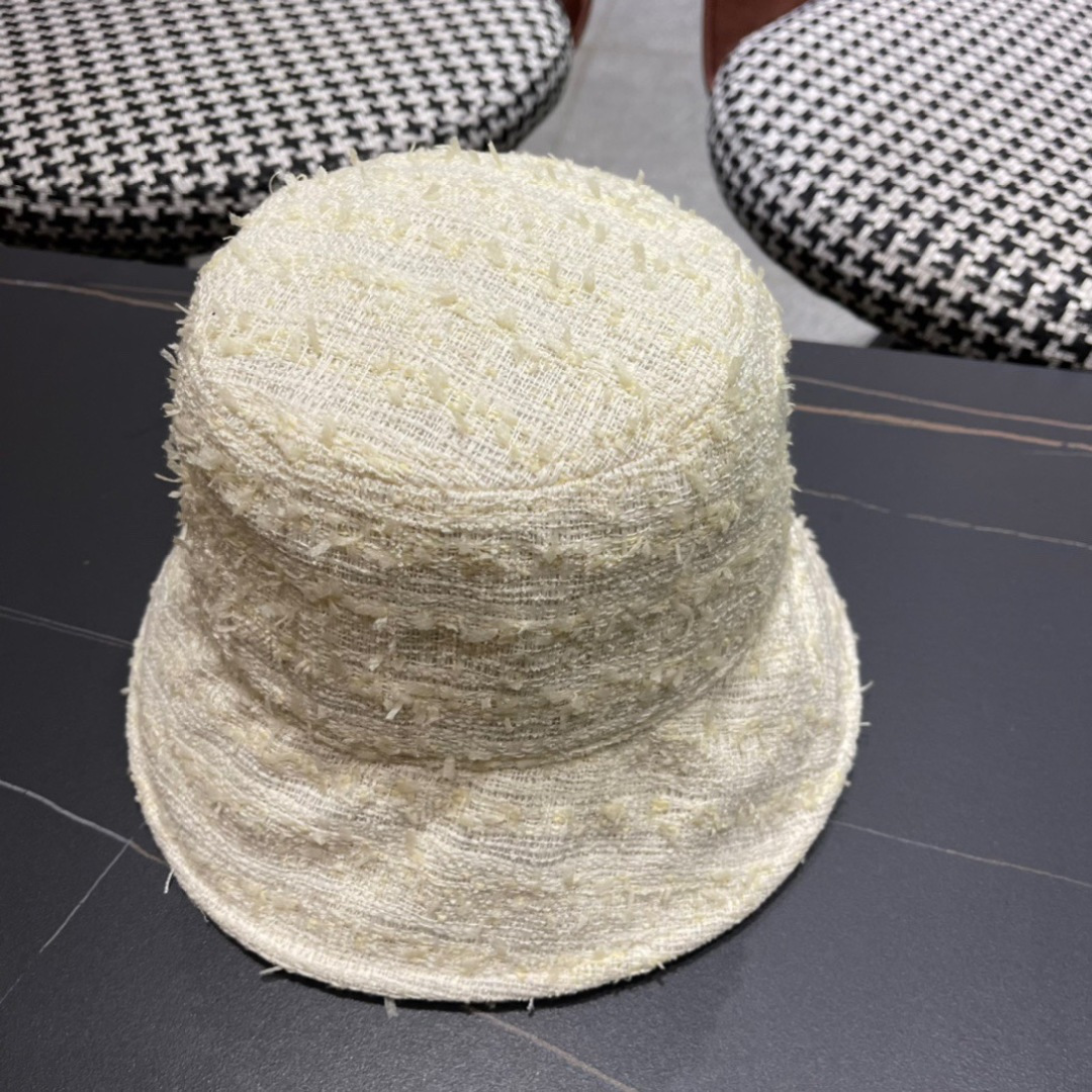   Prada普拉达2024新款防晒渔夫帽女春夏季逛街时尚遮阳帽